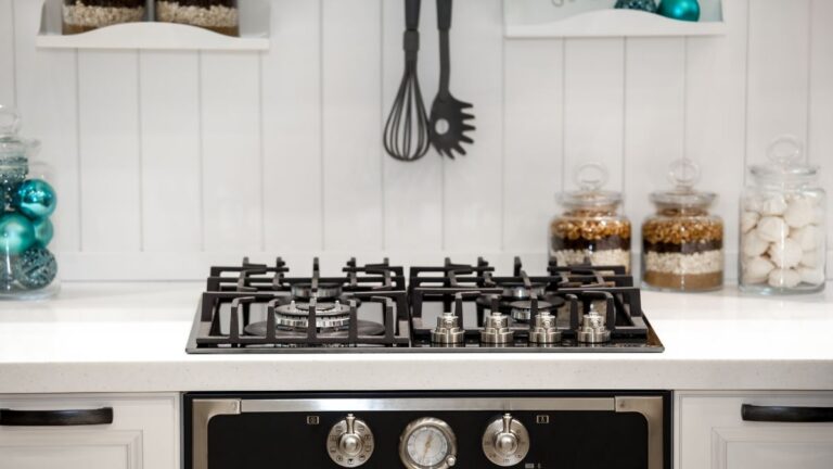 cooktop em cima da pia